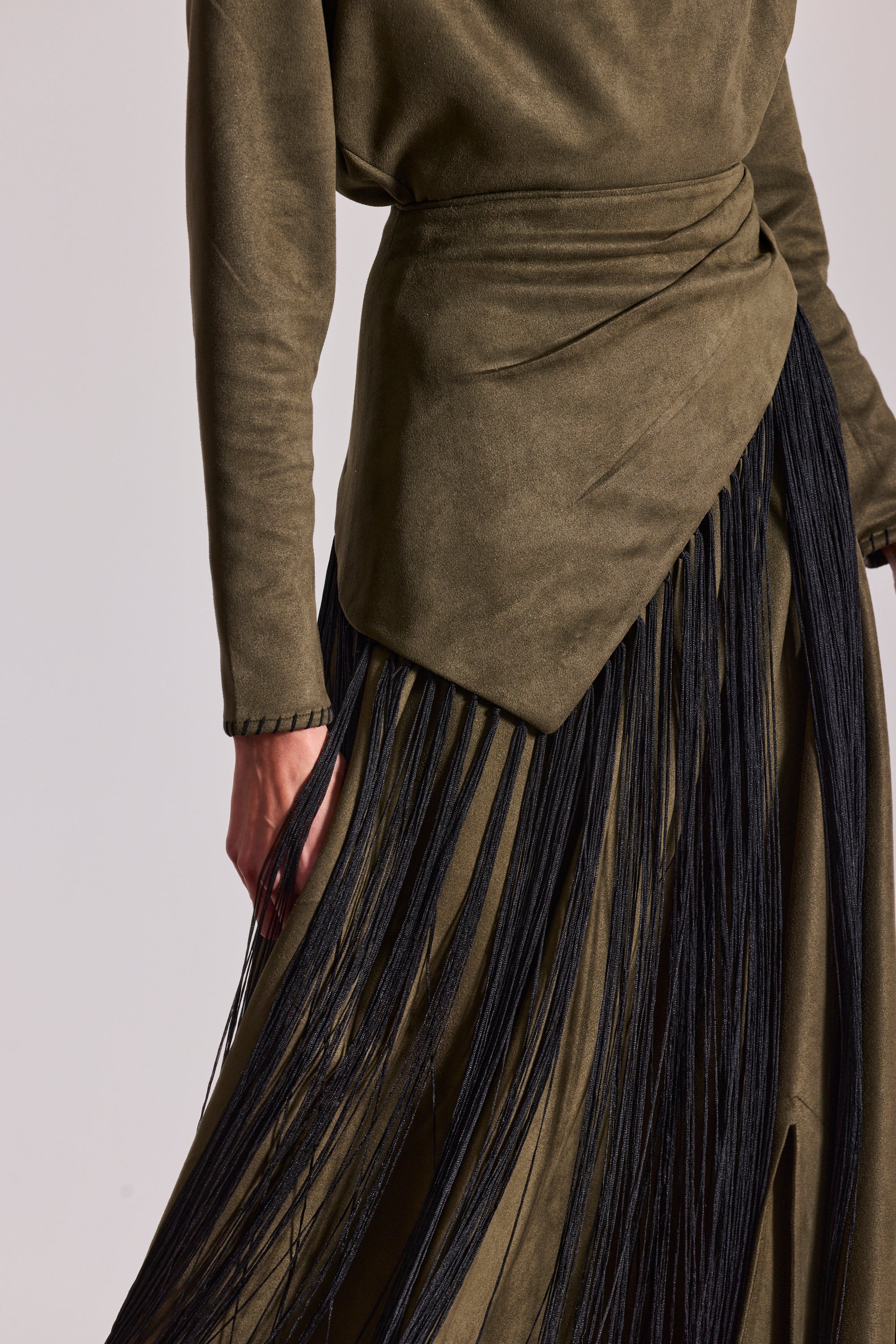 WINTER 25/26 LOOK 04