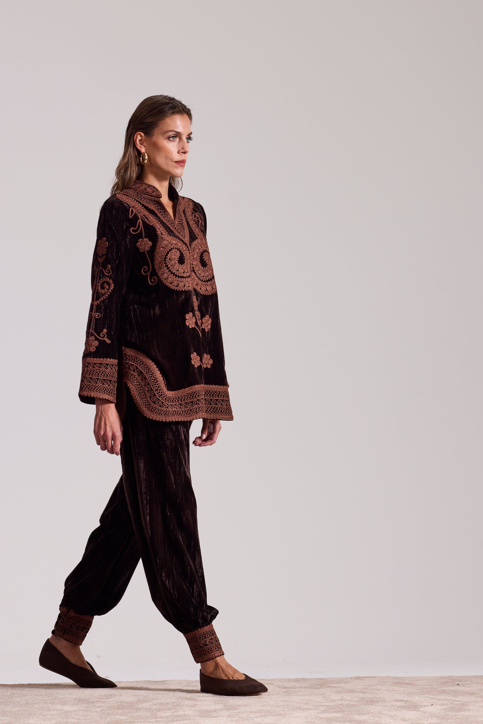 WINTER 25/26 LOOK 09