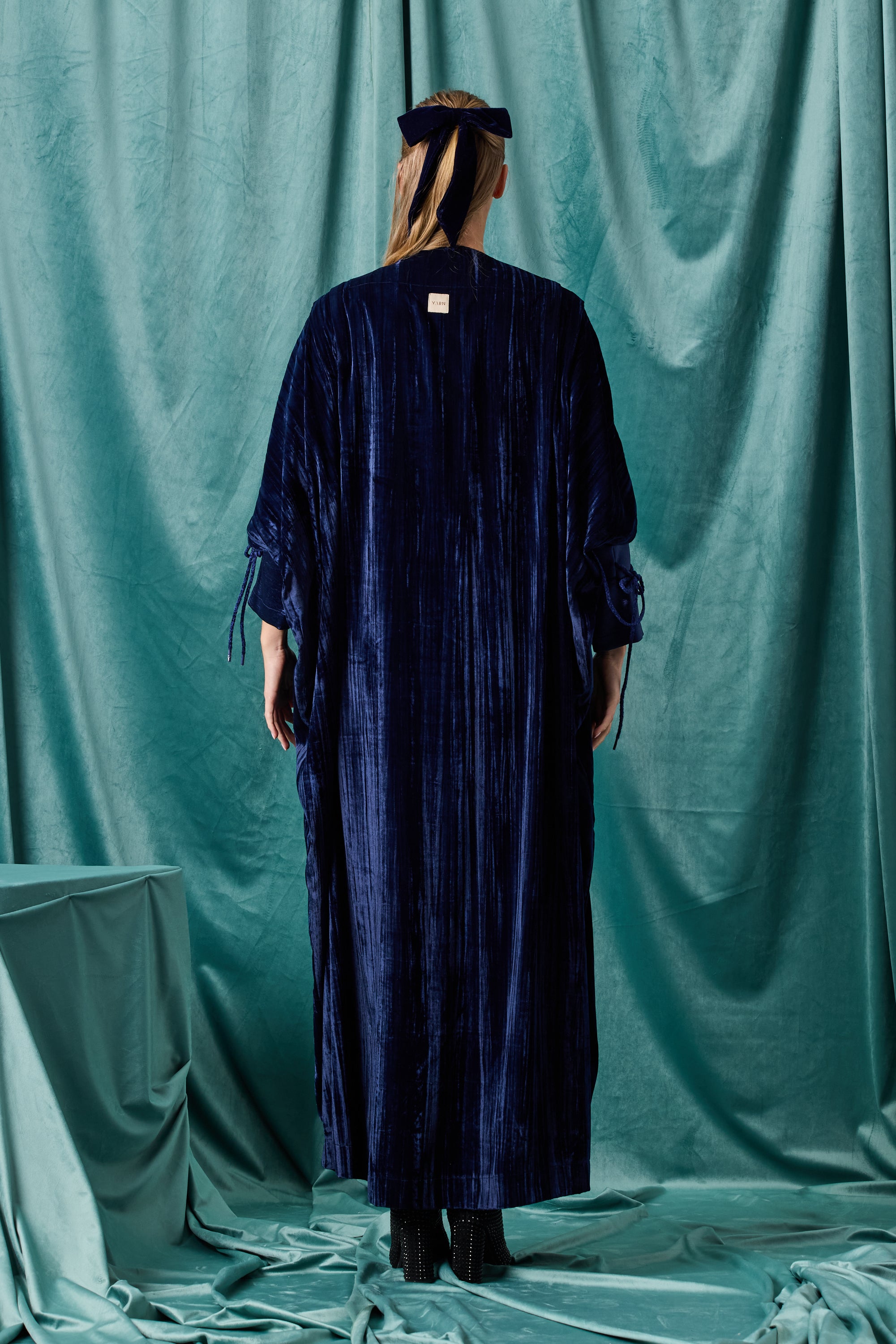 Silhouette Capsule - Look 03