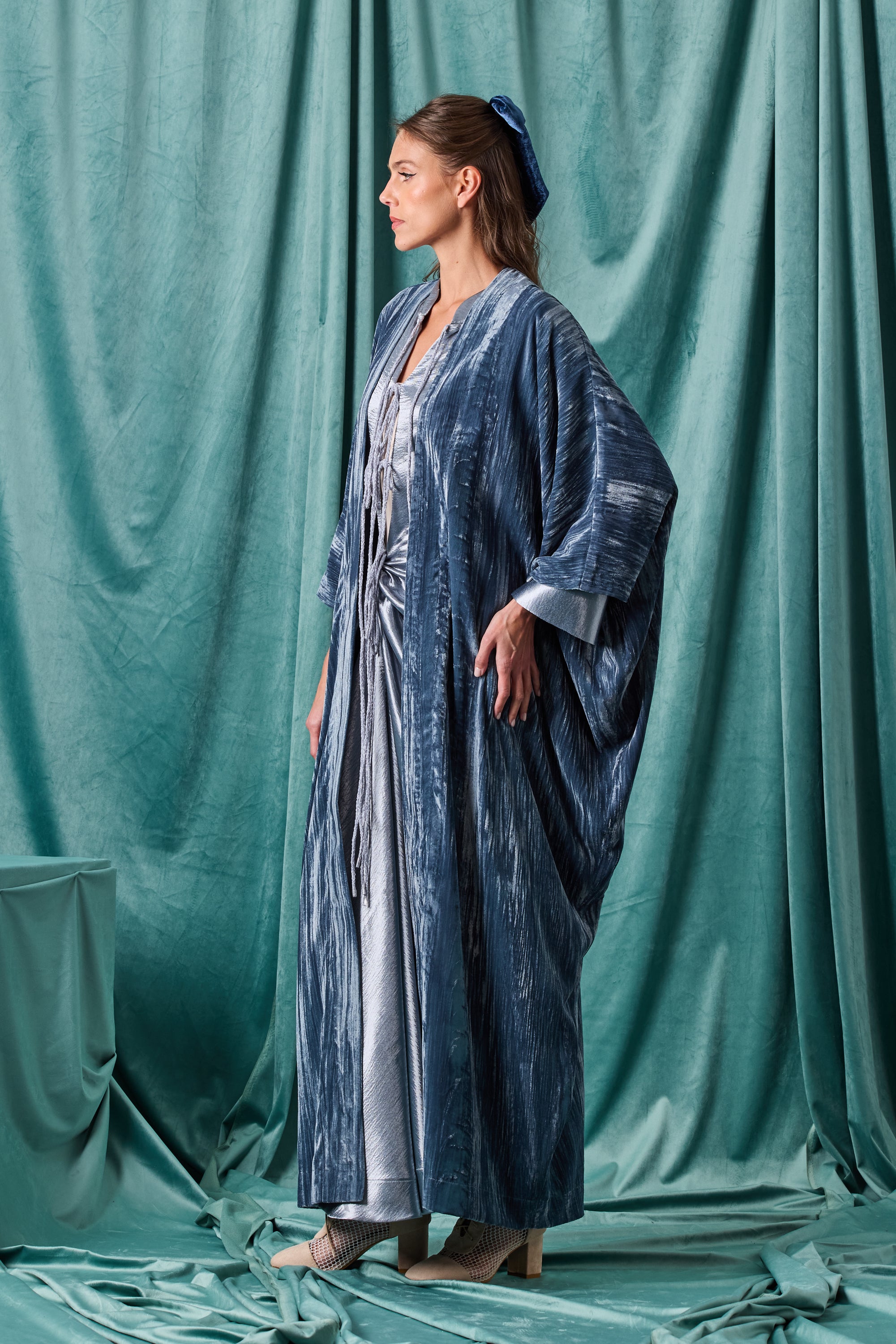 Silhouette Capsule - Look 06