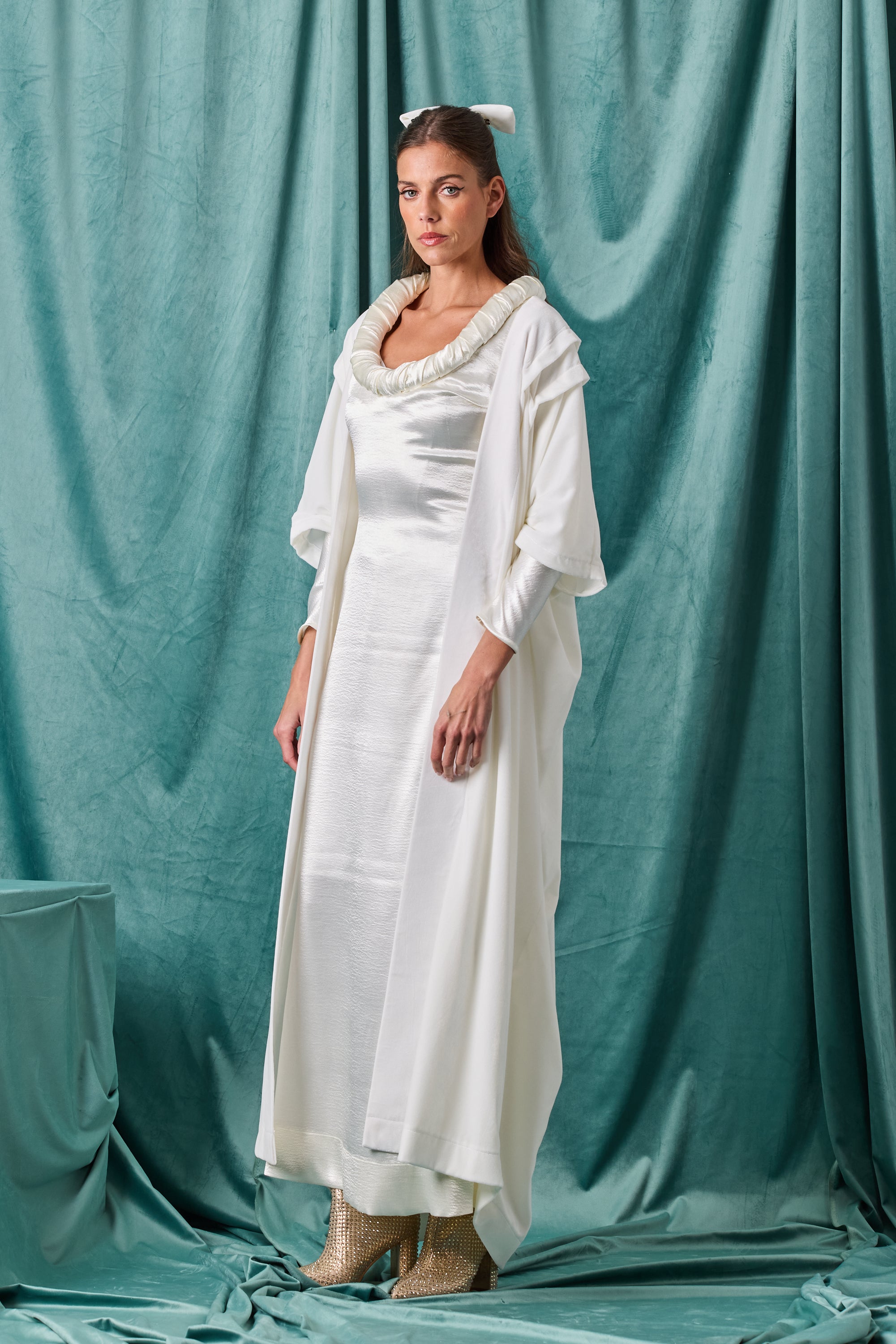 Silhouette Capsule  - Look 08