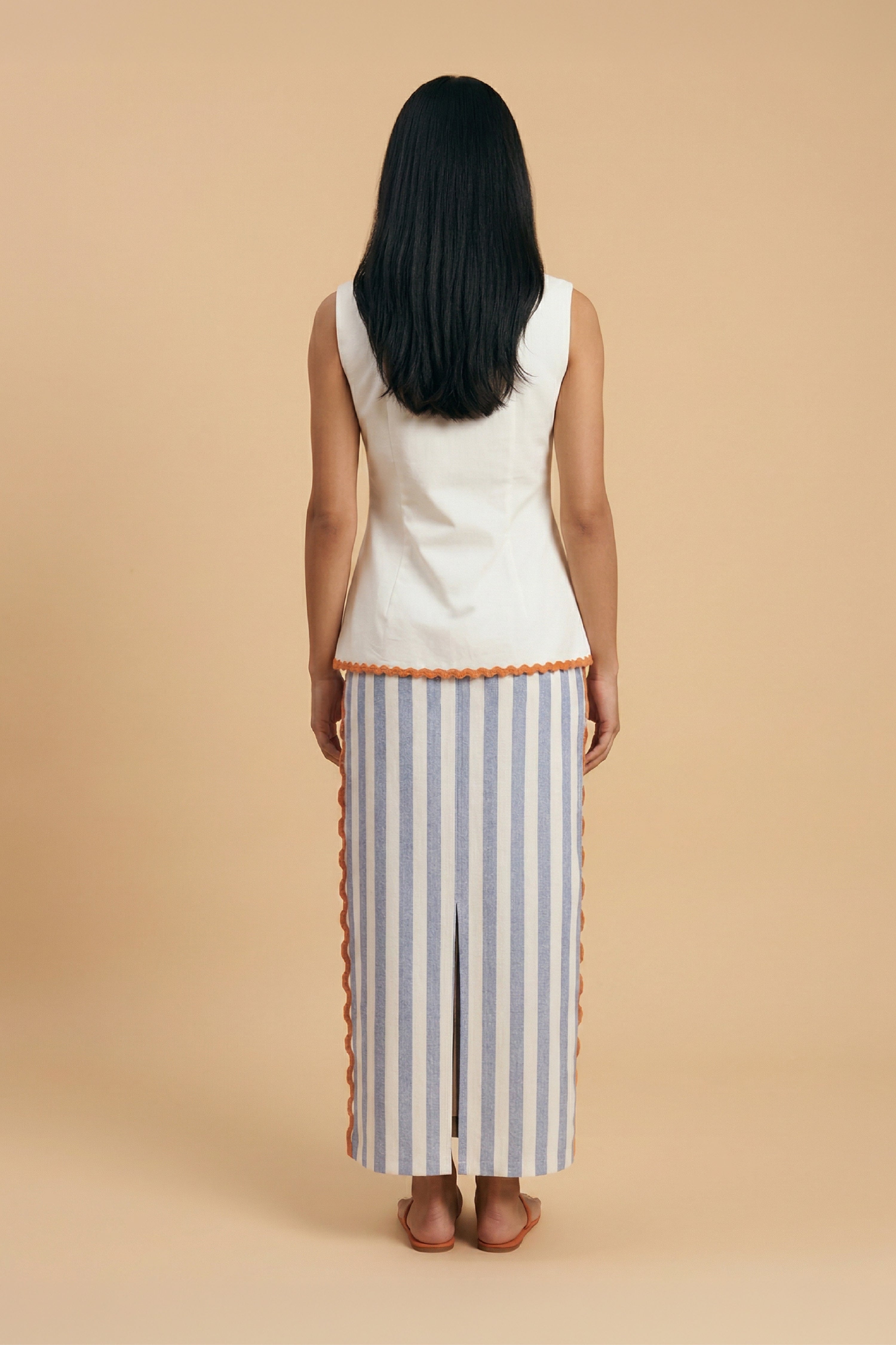 Spring Summer 2026/ LOOK 01