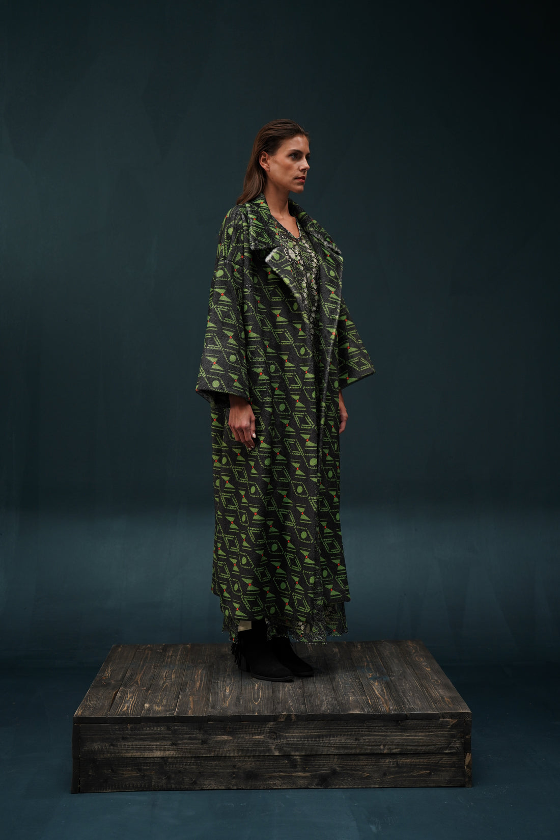 Bisht Heritage / LOOK 06