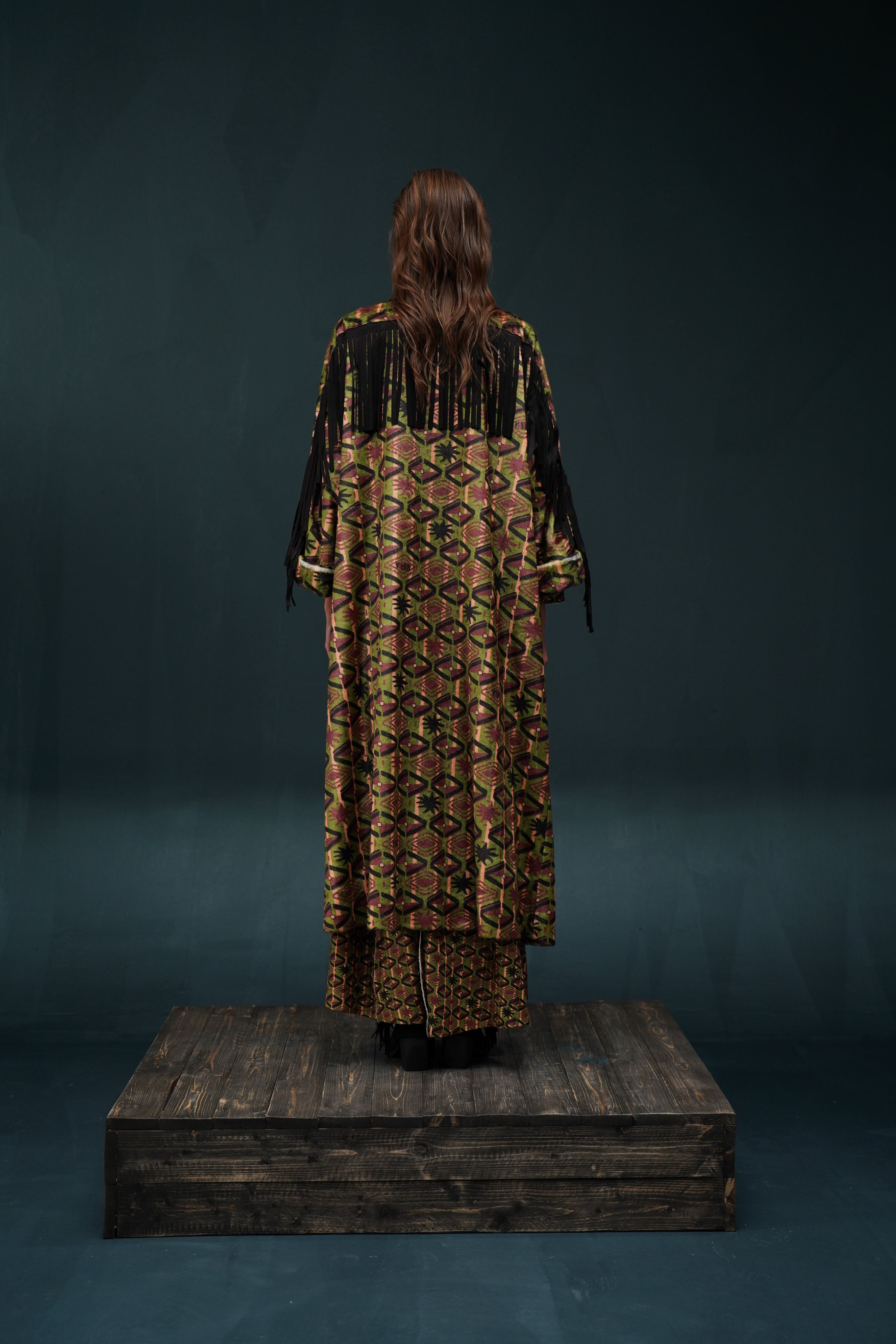 Bisht Heritage / LOOK 07