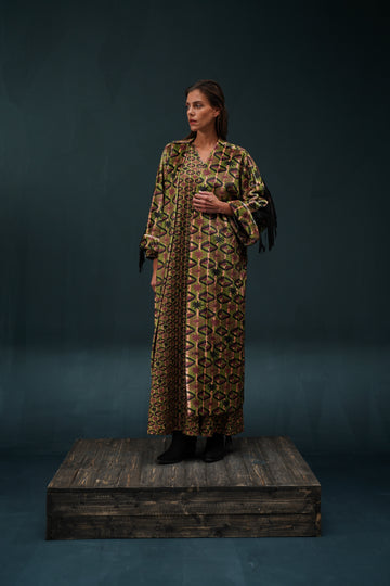Bisht Heritage / LOOK 07