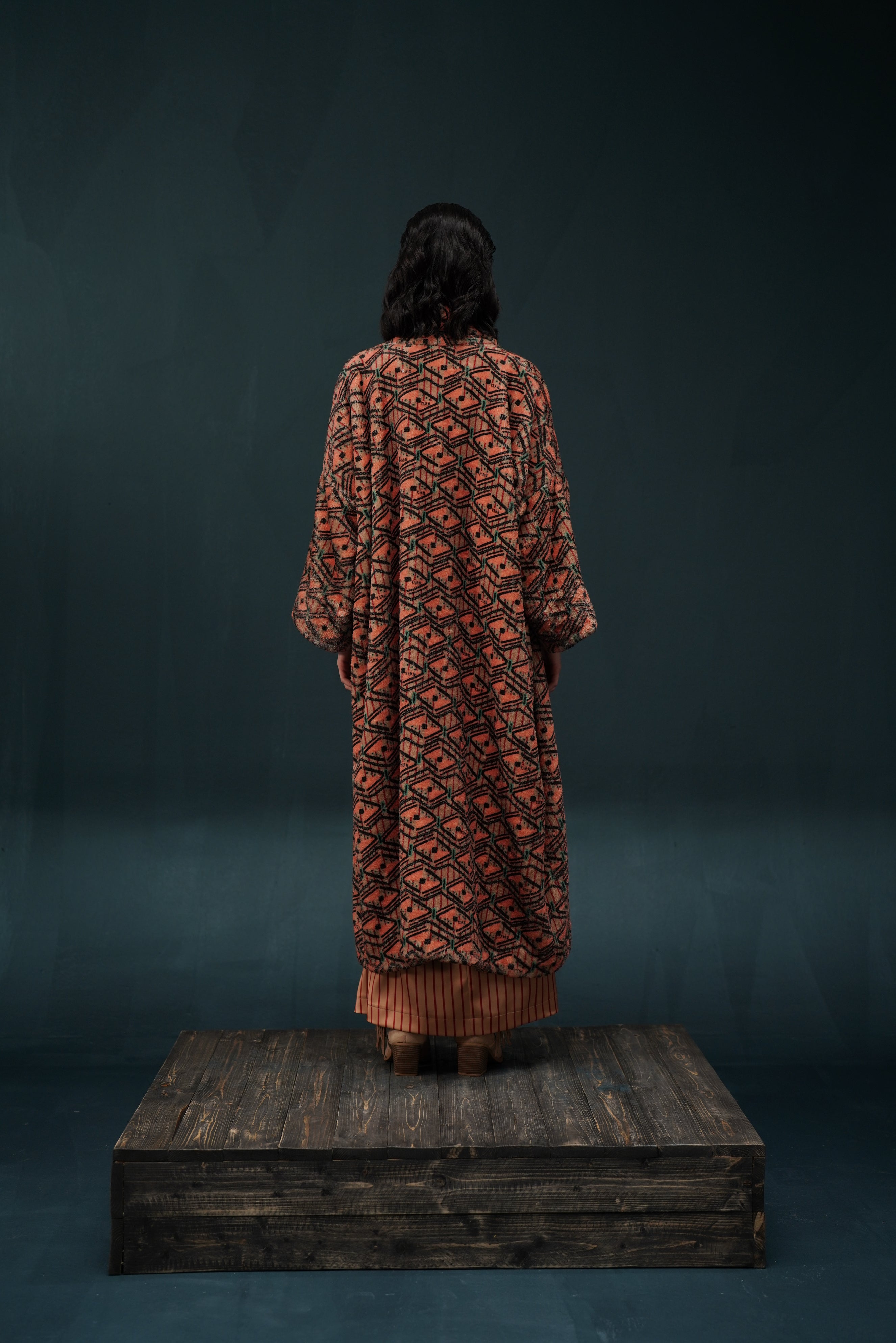 Bisht Heritage / LOOK 05