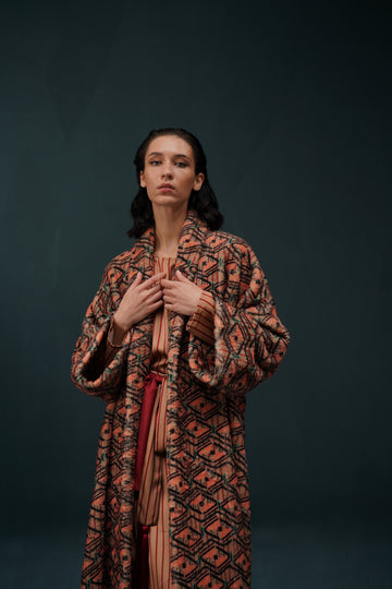 Bisht Heritage / LOOK 05