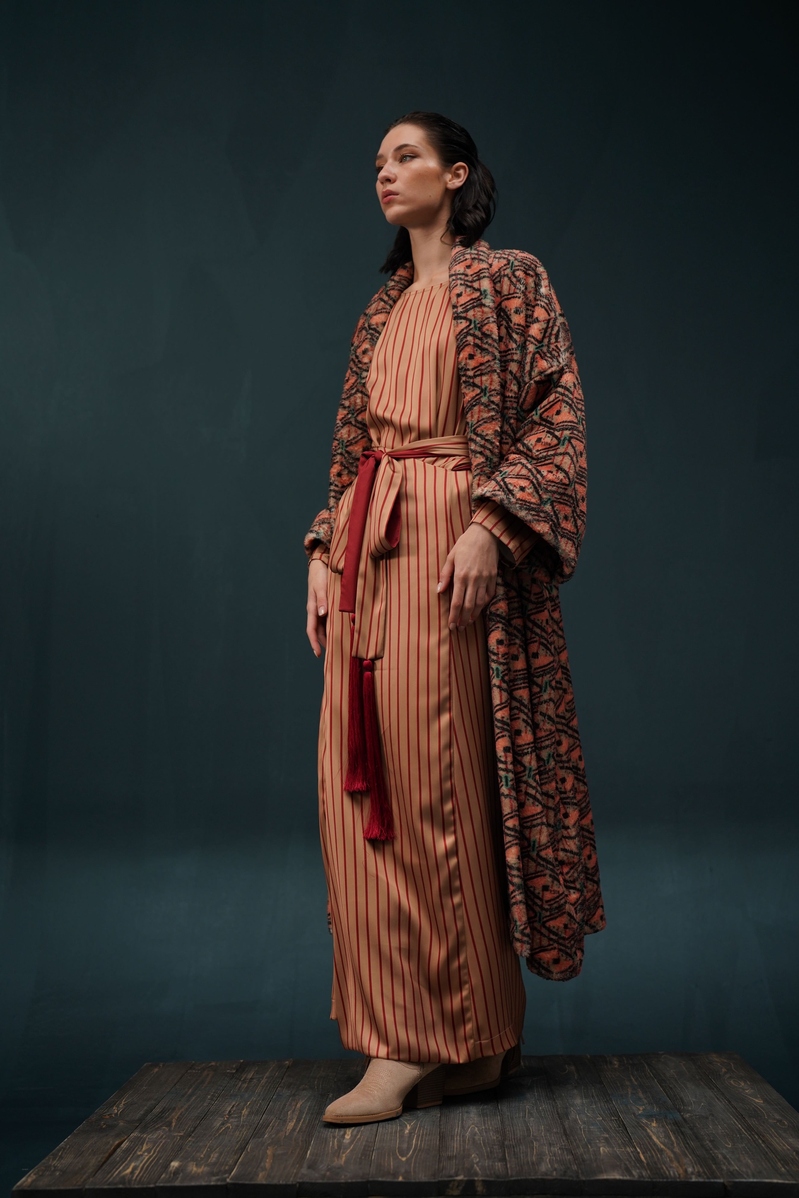 Bisht Heritage / LOOK 05