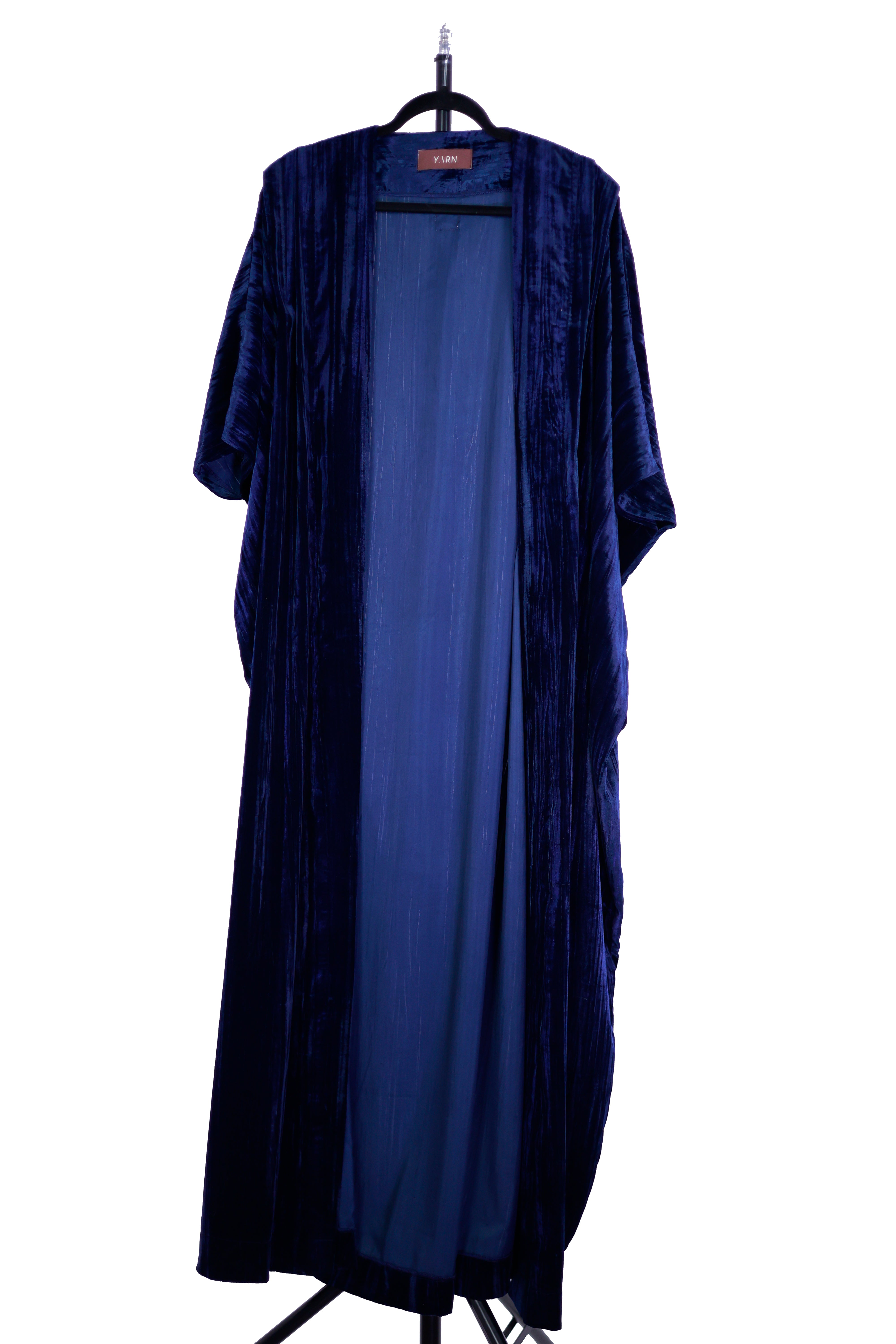 Silhouette Capsule - Look 03