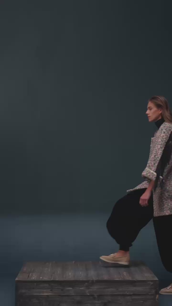 Bisht Heritage / LOOK 08