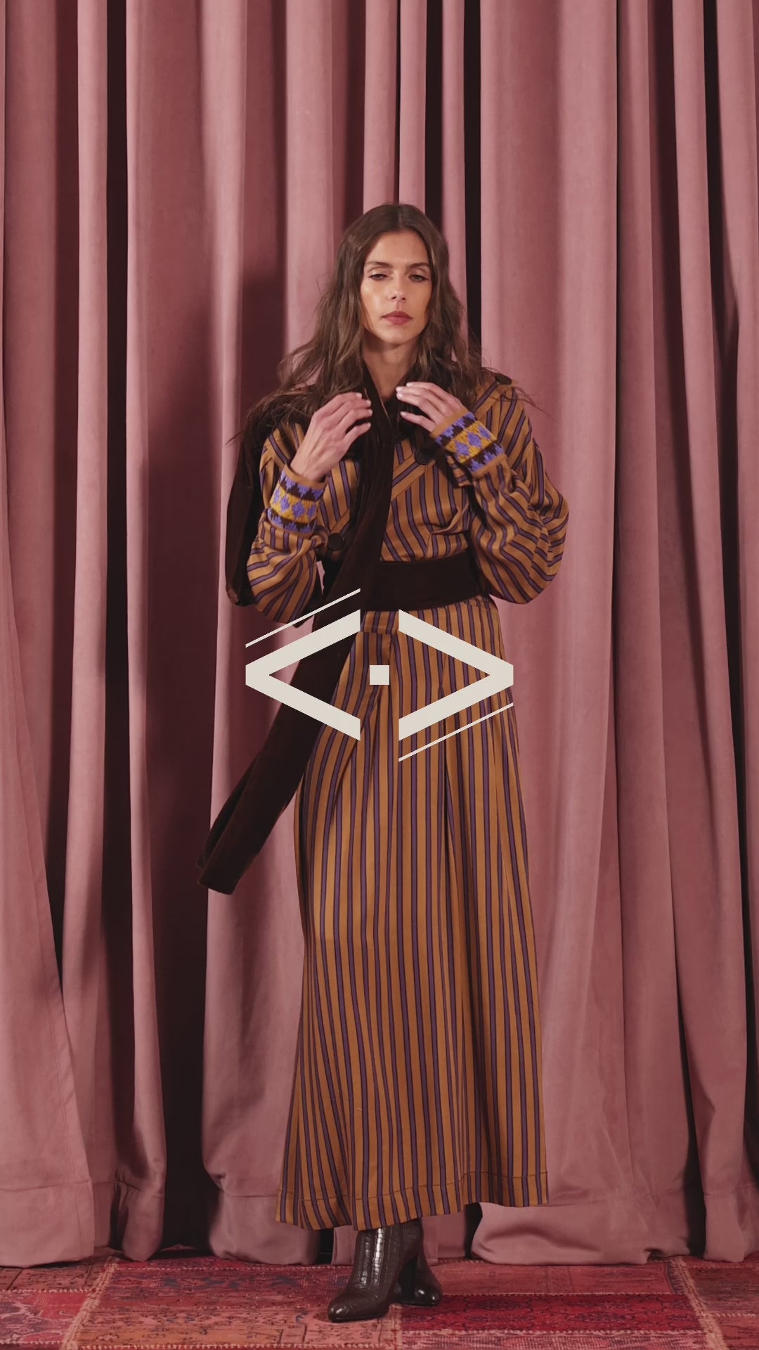 Arabesque RTW - Look 01